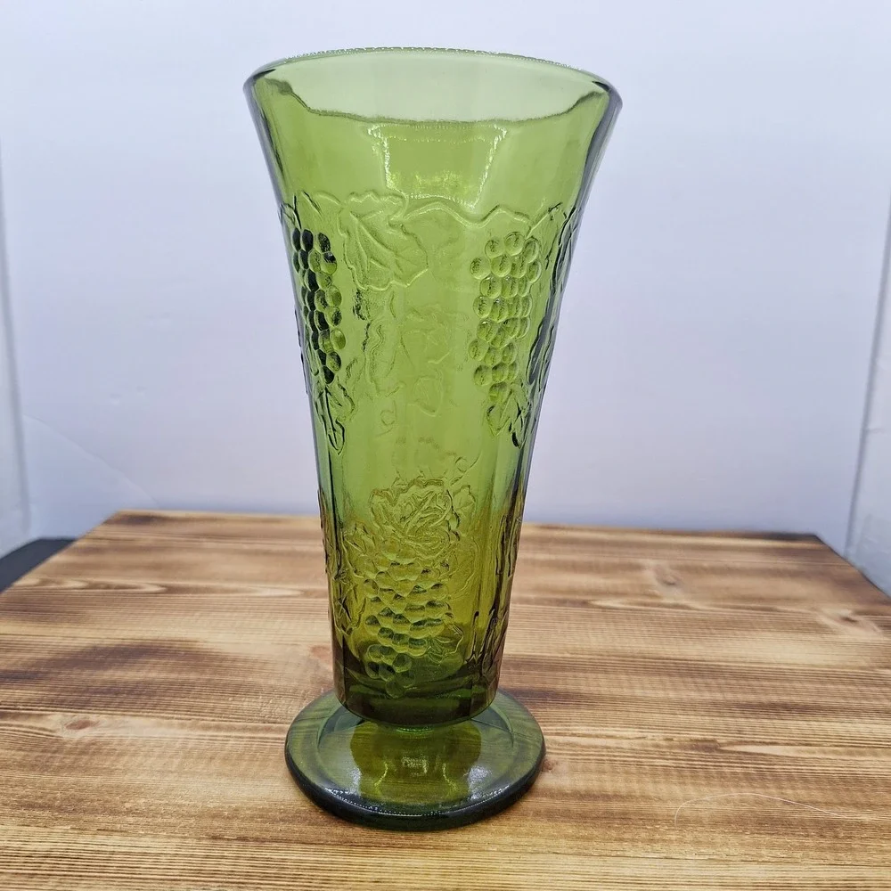 Vintage Green Indiana Glass‎ Vase with Raised Grape Pattern circa 1940s/50s